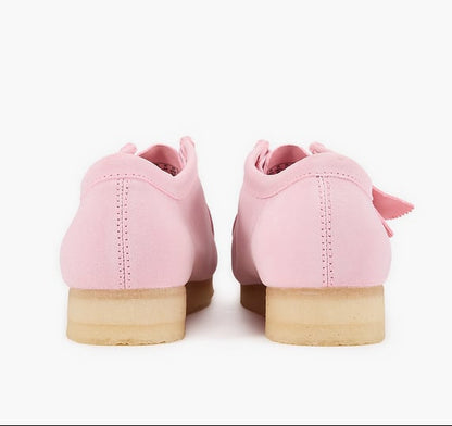 WALLABEE LIGHT PINK SUEDE