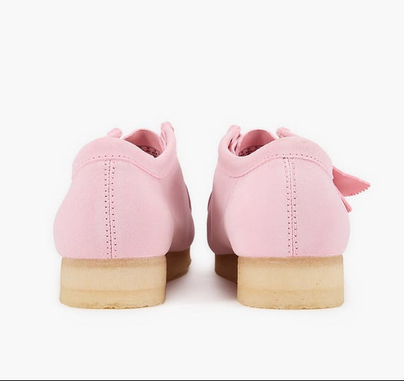 WALLABEE LIGHT PINK SUEDE